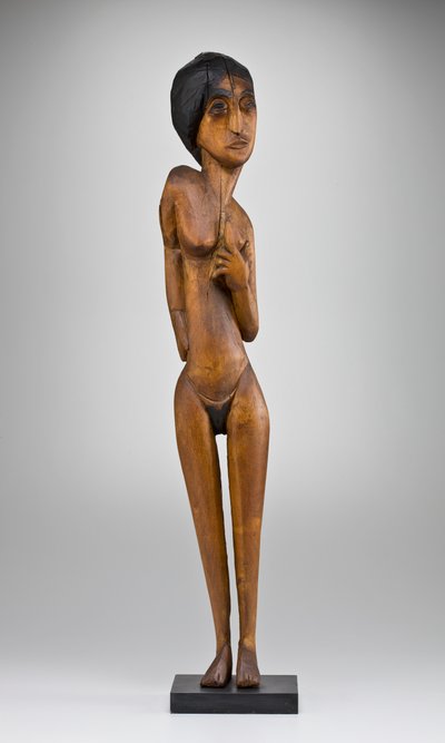 立っている女性のヌード、1919年（油を塗った、塗られた広葉樹） 作： Ernst Ludwig Kirchner